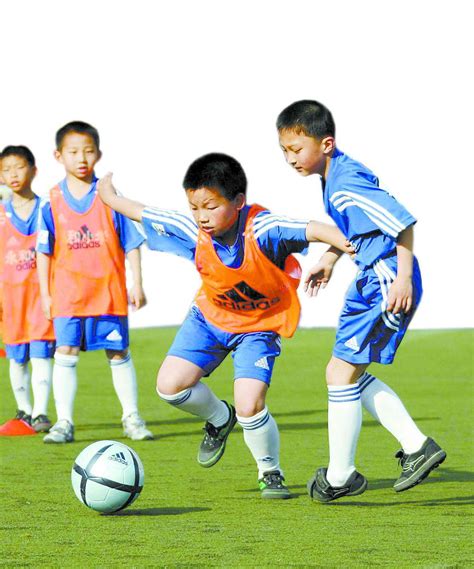 足球运动竞技能力的主要方面可概括为四大方面即3-