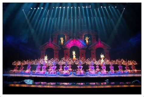 《我爱你中国》大型歌舞圆满参演香城大舞台 - 联合水务有限公司
