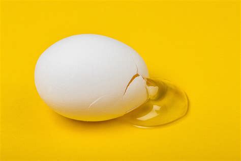 钟南山分享早餐，鸡蛋被点名，高血脂患者究竟能不能吃鸡蛋？_凤凰网