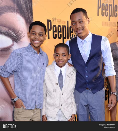 Tyler James Williams Reveals Childhood Stardom Led To Therapy, Talks ...