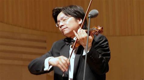 薛伟教授小提琴独奏《花儿为什么这样红》大师水准，就是好听！_腾讯视频