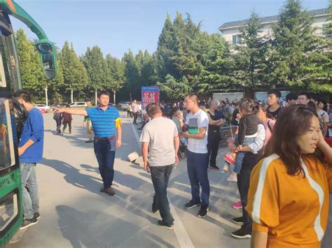 郑州公交二公司备足运力 应对国庆小长假返程游玩客流高峰-大河新闻