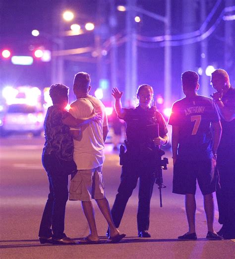 奥兰多市长：夜总会枪击事件已导致50人死亡 - 2016年6月13日, 俄罗斯卫星通讯社