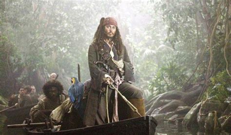 《加勒比海盗》这五部里，杰克船长大大小小一共得罪过多少人？都是谁？ - 知乎