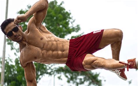 10 Pack Abs Guide - Is it Really Possible 2 Build a Ten Pack? Top Workout