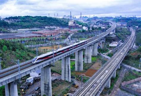 贵州安六高铁开通运营 贵阳至六盘水最快69分钟可达-新闻频道-和讯网