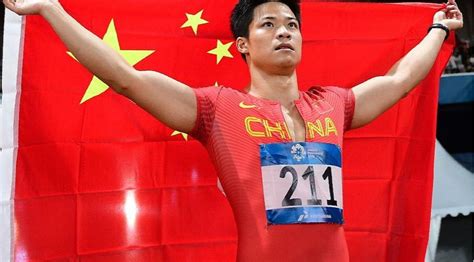 9秒92！苏炳添破亚运会纪录，夺得男子百米冠军|苏炳添|亚运会|纪录_新浪新闻
