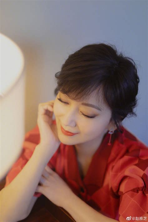 张雅芝图片