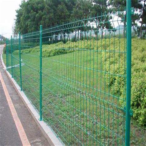 公路护栏网安装及运输