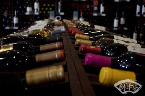 读懂名庄酒这场博弈:葡萄酒资讯网（www.winesinfo.com）