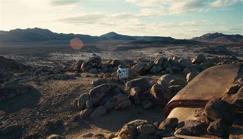 电影《星际穿越》中 米勒星球上的1小时为何是地球的七年-直播吧zhibo8.cc