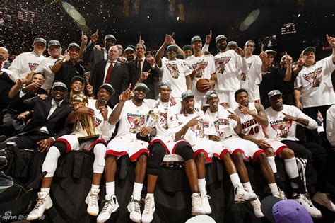 NBA历史含金量最高的总冠军：06年热火上榜，榜首堪称奇迹！|总冠军|热火|独行侠_新浪新闻