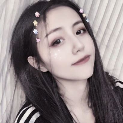 甜甜美女生活照片头像