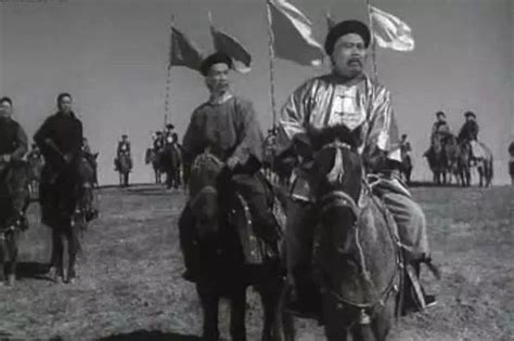 僧格林沁的三千蒙古铁骑竟然打不过七百英法步兵，圆明园被烧毁_腾讯视频