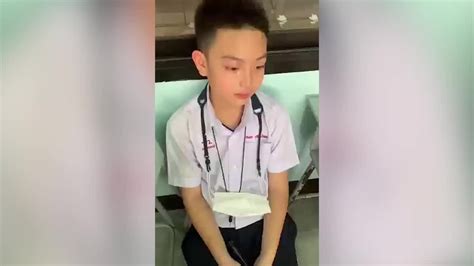 得知中文老师要回国，泰国小朋友哭成一片_凤凰网视频_凤凰网