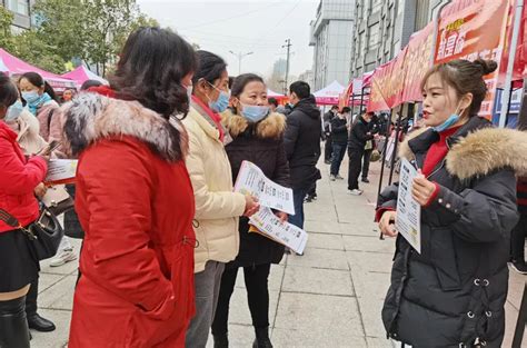 精准匹配重点人群 南京“春风行动”招聘会今年提供岗位超12万个_南报网