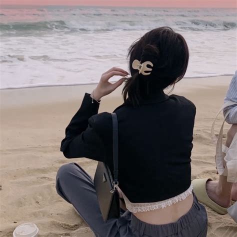 情侣头像甜美女生壁纸
