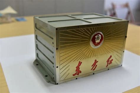 50年前，他们克服重重困难，让中国第一颗人造卫星唱起“东方红”_凤凰网历史_凤凰网