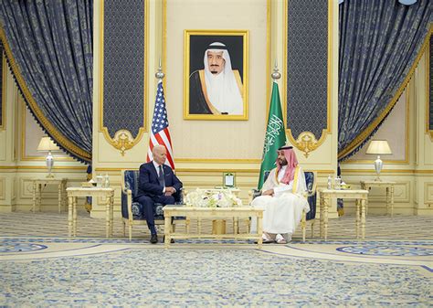 拜登访问沙特谈能源合作和“防伊朗”，美媒：拜登在走钢丝_全球速报_澎湃新闻-The Paper