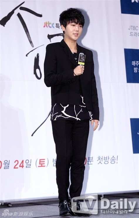 池贤宇JiHyunW图片 池贤宇JiHyunW图片