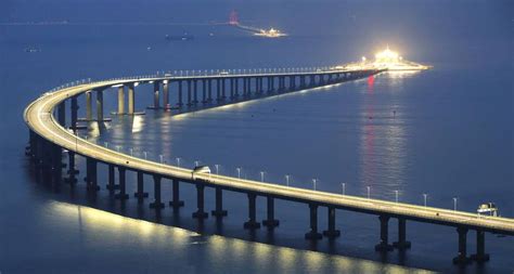 2019国考热点话题：港珠澳大桥通车 缩短三地间距离_香港