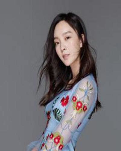 她与赵丹演《十字街头》成名，《祝福》饰祥林嫂，是22大电影明星__财经头条