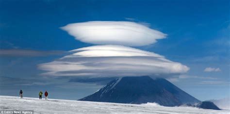 荚状云成因预示着什么天气 荚状云是什么预兆