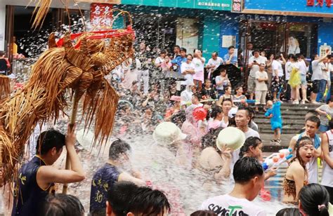 贵州也有泼水节！德江“水龙节”来了！