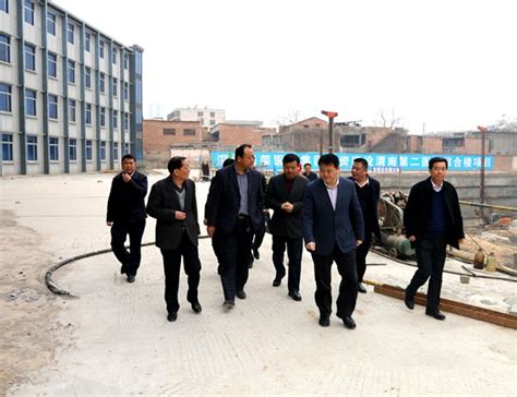 渭河渭南市城区右岸堤防加宽工程III标段项目部开展高标准的文明工地创建活动-陕西水利水电工程集团有限公司