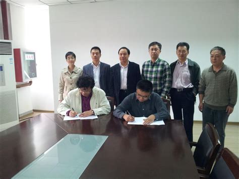 信电学院与南京弘毅电气自动化有限公司签订”卓越工程师计划”实践基地建设协议