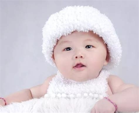 2018国庆节出生的宝宝取名 农历八月二十二出生男宝宝女宝宝起名 _八宝网