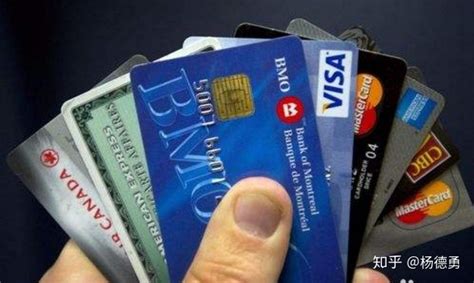 信用卡这样套现，银行一看就知道了，回复两个字：降额 - 知乎