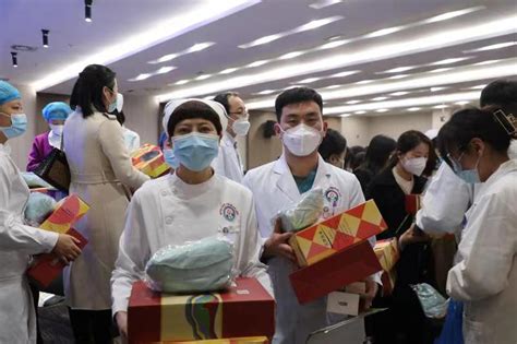 抗击疫情|甘肃摄影志愿者深入一线--中国摄影家协会网