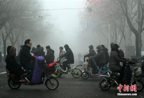 河北多地大雾致高速关闭 能见度不足500米_图片_中国小康网