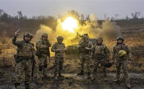 数万大军在乌克兰“人间蒸发”！俄军的主力究竟去哪了？_凤凰网视频_凤凰网