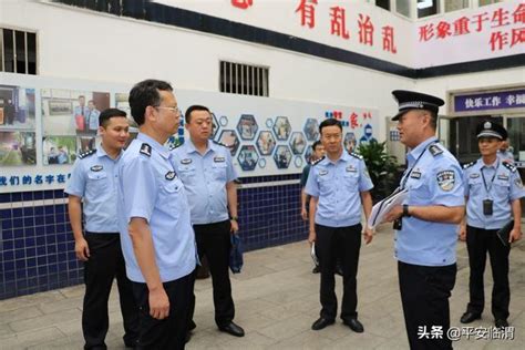 渭南市公安局交警支队举行升警旗宣誓仪式庆祝第二个“中国人民警察节”（组图）-渭南公安-渭南政法网