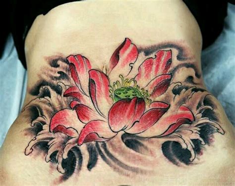 女生后肩部蝴蝶花卉纹身图案_上海纹身 上海纹身店 上海由龙纹身2号工作室