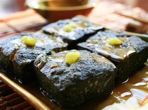 美食鉴赏：中国传统特色小吃——臭豆腐|南方|臭豆腐|发酵_新浪新闻