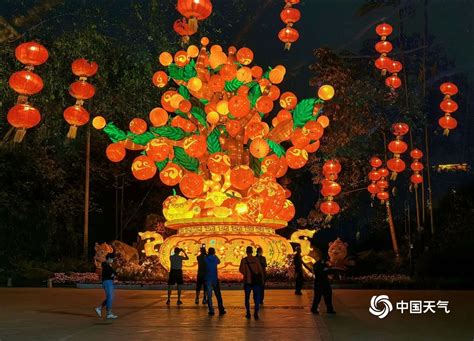 喜迎春节 各地灯饰流光溢彩年味浓-天气图集-中国天气网