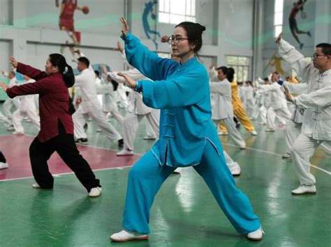 广州增城教育系统深入推广太极拳运动_新体育网