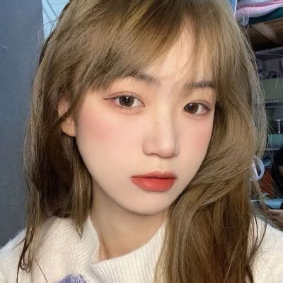 虎牙温柔头像女生图片