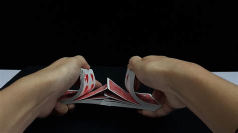 扑克魔术讲解,三公洗牌手法控牌打点方法揭秘