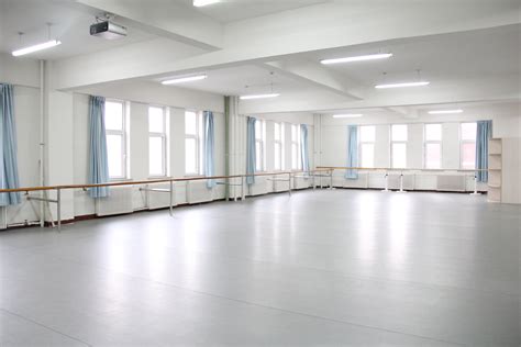 舞蹈室-儿童福祉学院