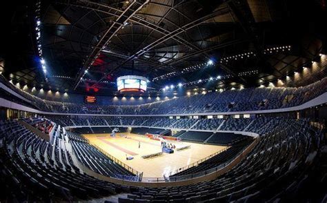 广东新馆处子秀 NBA级别新技术被赞CBA第一馆_体育_腾讯网