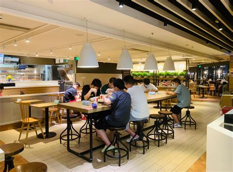 西安部分餐馆已恢复堂食：单人单桌 顾客不多 - 西部网（陕西新闻网）