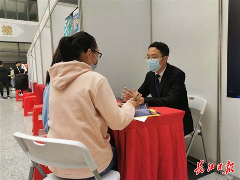 中山知名企业武汉校园招聘会在我校举行-新闻网