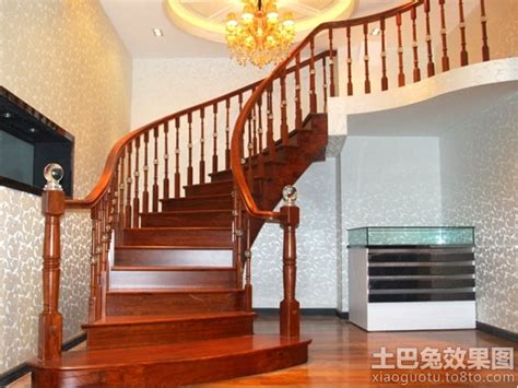 10款简单的旋转楼梯设计效果图-中国木业网