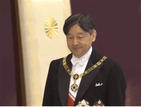 日本新天皇正式即位，东京今天庆典很隆重