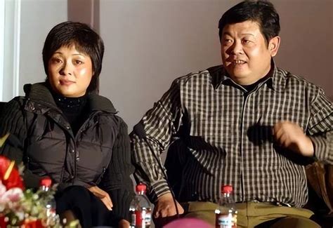 傅彪病逝17年后，遗孀张秋芳的选择令人泪目 - 知乎
