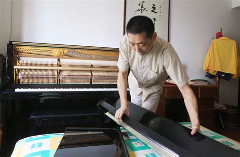 “听见花开·迎新年盲人钢琴音乐会”在南京举办 视障演奏者技惊四座